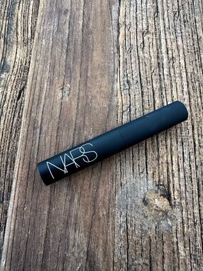 NARS Madère  Lipstick Tube in Black
